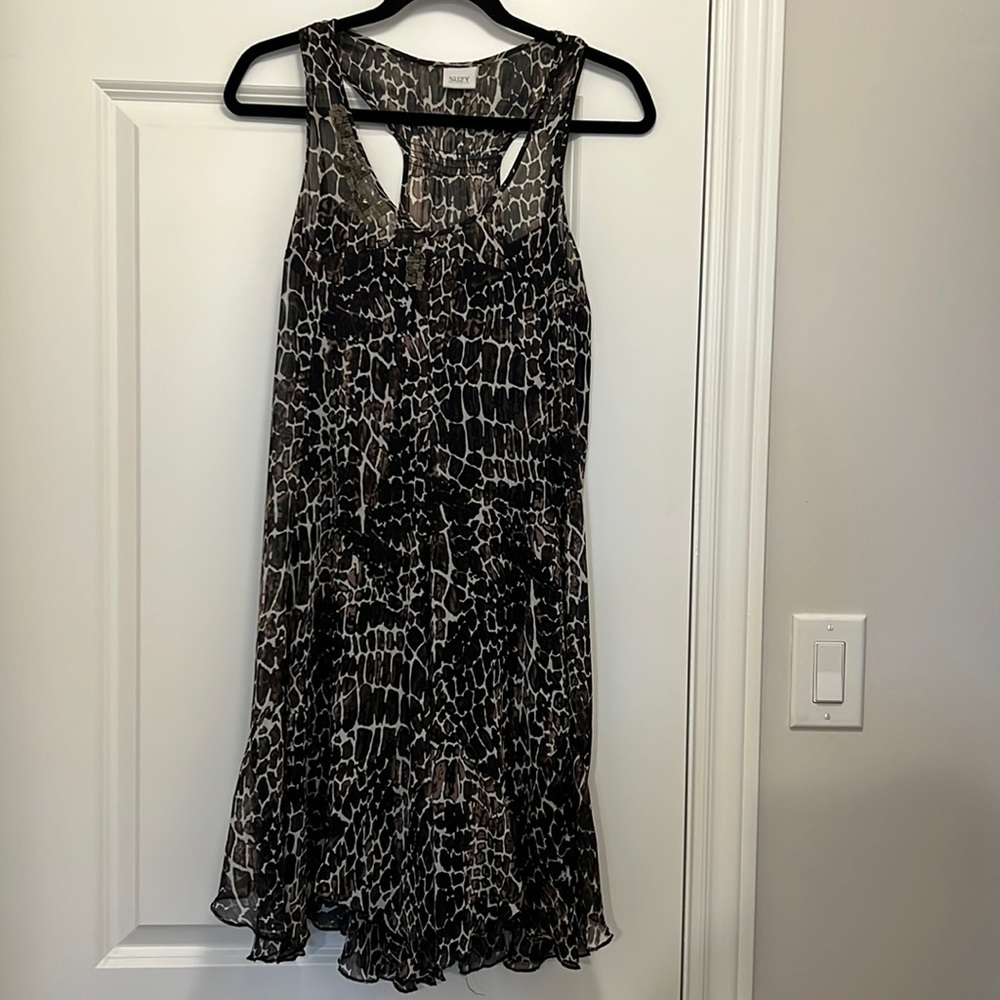 Suzy Shier size small animal print dress